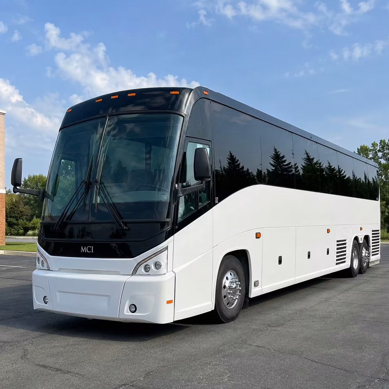 baylor university groups church trips and corporate teams all rely on long distance bus rentals from waco