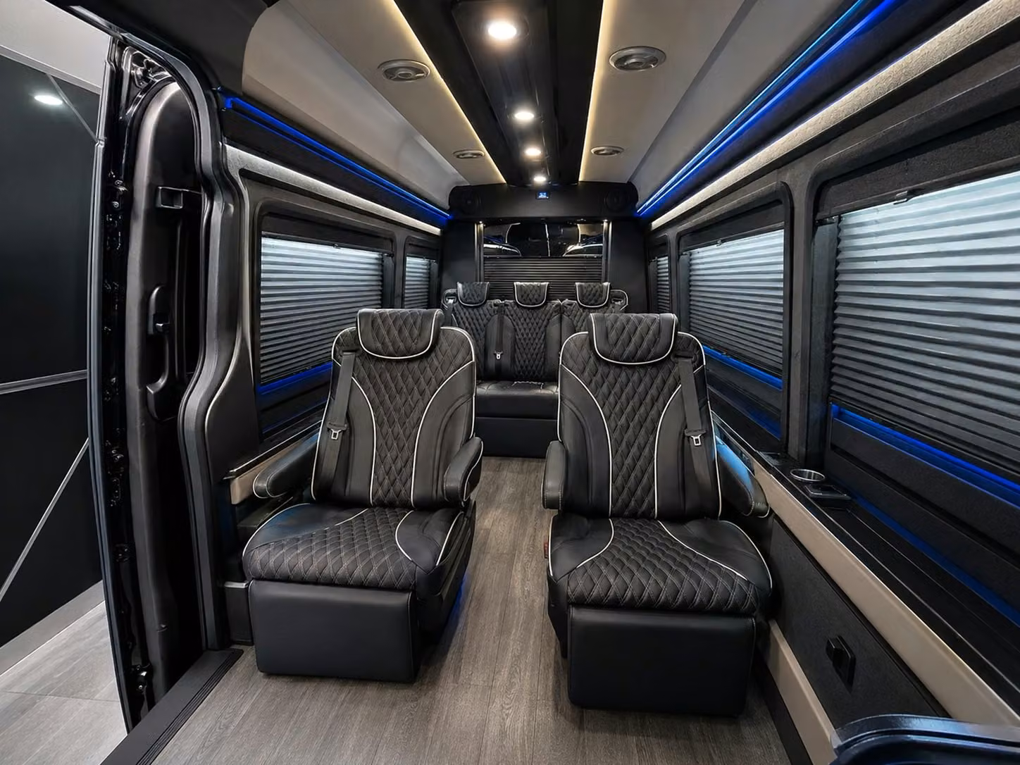 with charterbuswaco com you ll never be stuck with just one fleet s available vehicles